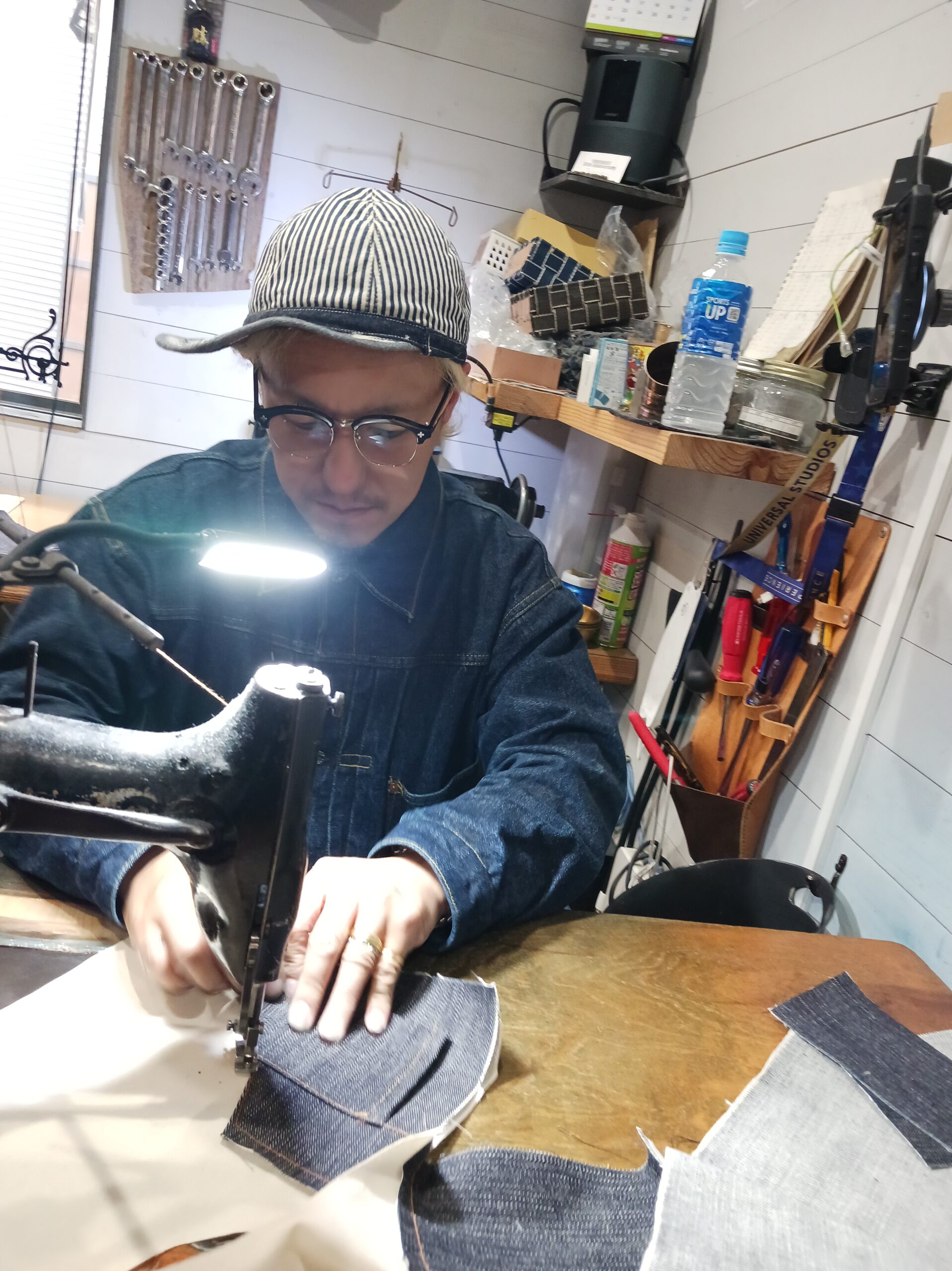 仕事をしている様子